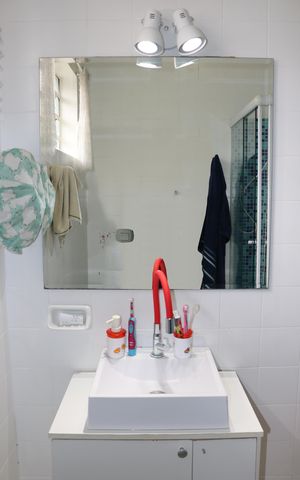 Casa à venda com 175m², 3 quartos e 3 vagasBanheiro 1