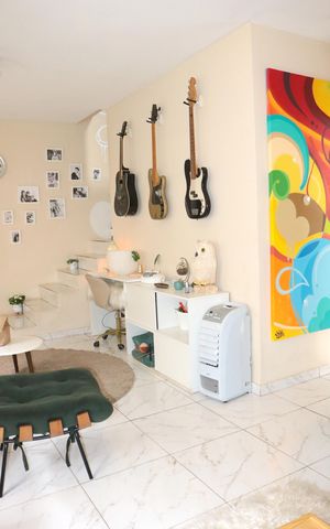 Casa à venda com 175m², 3 quartos e 3 vagasSala de estar