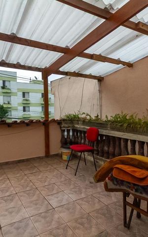Casa à venda com 240m², 3 quartos e 2 vagas Casa à venda com 240m², 3 quartos e 2 vagasVaranda da Suíte