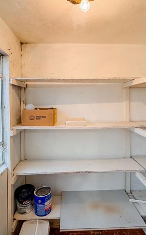 Casa à venda com 160m², 2 quartos e 1 vaga Casa à venda com 160m², 2 quartos e 1 vagaDepósito