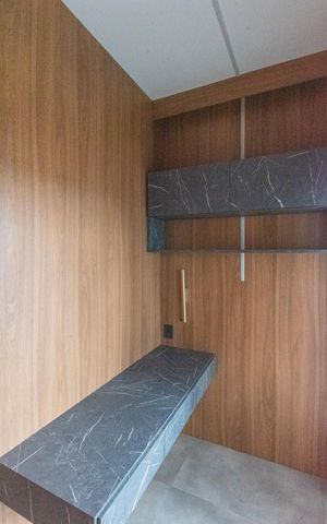 Apartamento à venda com 148m², 2 quartos e 2 vagas Apartamento à venda com 148m², 2 quartos e 2 vagasCloset da Suíte