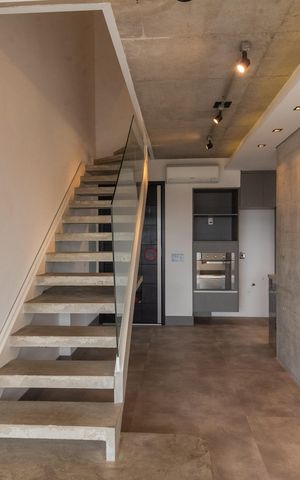 Apartamento à venda com 148m², 2 quartos e 2 vagas Apartamento à venda com 148m², 2 quartos e 2 vagasSala