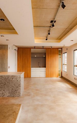 Apartamento à venda com 148m², 2 quartos e 2 vagas Apartamento à venda com 148m², 2 quartos e 2 vagasSala