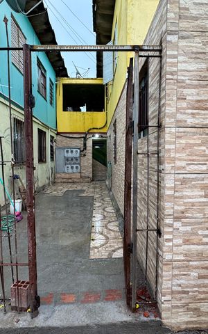 Apartamento à venda com 75m², 2 quartos e 1 vaga Apartamento à venda com 75m², 2 quartos e 1 vagaFachada + Placa
