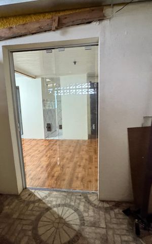 Apartamento à venda com 75m², 2 quartos e 1 vaga Apartamento à venda com 75m², 2 quartos e 1 vagaQuarto de Serviço