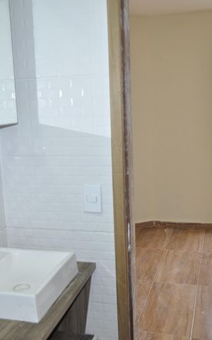 Casa de condomínio à venda com 154m², 3 quartos e 1 vagaBanheiro da Suíte 2