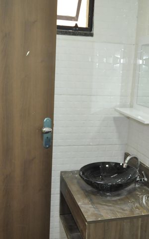 Casa de condomínio à venda com 154m², 3 quartos e 1 vagaBanheiro da Suíte 1