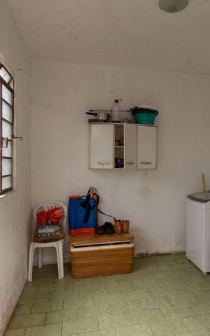 Casa à venda com 250m², 2 quartos e 8 vagas Casa à venda com 250m², 2 quartos e 8 vagasLavanderia