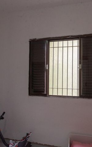 Casa à venda com 250m², 2 quartos e 8 vagas Casa à venda com 250m², 2 quartos e 8 vagasQuarto 2