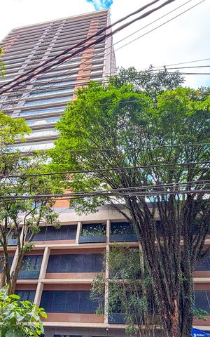 Apartamento à venda com 157m², 4 quartos e 2 vagas Apartamento à venda com 157m², 4 quartos e 2 vagasFachada