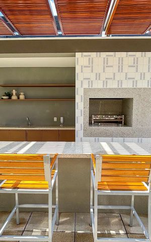 Apartamento à venda com 157m², 4 quartos e 2 vagas Apartamento à venda com 157m², 4 quartos e 2 vagasÁrea comum - Churrasqueira