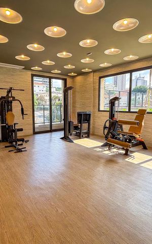 Apartamento à venda com 157m², 4 quartos e 2 vagas Apartamento à venda com 157m², 4 quartos e 2 vagasÁrea comum - Academia