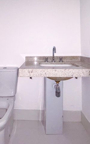 Apartamento à venda com 157m², 4 quartos e 2 vagas Apartamento à venda com 157m², 4 quartos e 2 vagasBanheiro