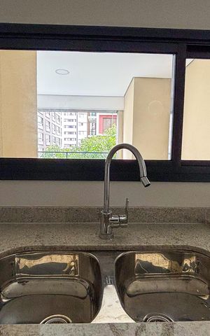 Apartamento à venda com 157m², 4 quartos e 2 vagas Apartamento à venda com 157m², 4 quartos e 2 vagasCozinha