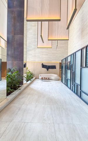 Apartamento à venda com 157m², 4 quartos e 2 vagas Apartamento à venda com 157m², 4 quartos e 2 vagasÁrea comum - Hall de entrada