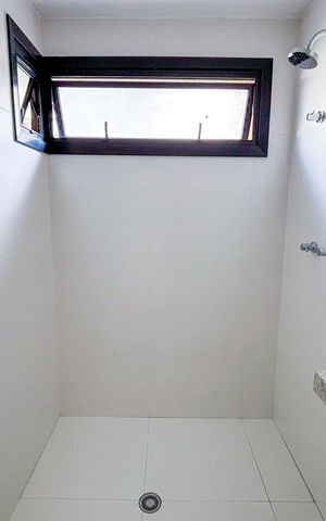 Apartamento à venda com 157m², 4 quartos e 2 vagas Apartamento à venda com 157m², 4 quartos e 2 vagasBanheiro da Suíte 2