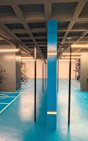 Apartamento à venda com 157m², 4 quartos e 2 vagas Apartamento à venda com 157m², 4 quartos e 2 vagasÁrea comum - Bicicletário