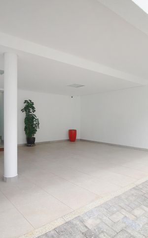 Casa à venda com 221m², 2 quartos e 4 vagasGaragem