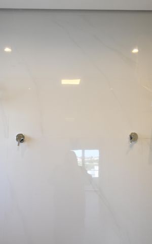 Casa de condomínio à venda com 360m², 3 quartos e 4 vagasBanheiro Suíte 1