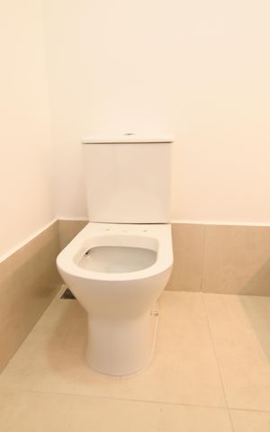 Casa de condomínio à venda com 360m², 3 quartos e 4 vagasLavabo