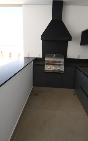 Casa de condomínio à venda com 360m², 3 quartos e 4 vagasChurrasqueira