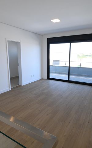 Casa de condomínio à venda com 360m², 3 quartos e 4 vagasSala 2
