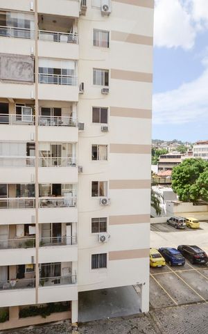 Casa à venda com 1884m², 8 quartos e 5 vagas Casa à venda com 1884m², 8 quartos e 5 vagasVista da Suíte 2