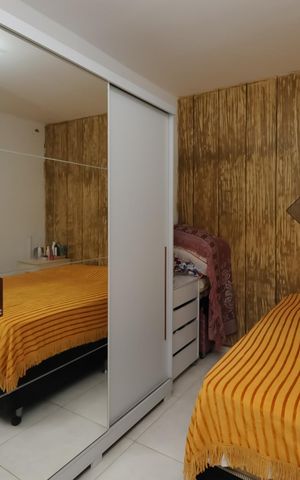Casa à venda com 175m², 2 quartos e 2 vagas Casa à venda com 175m², 2 quartos e 2 vagasQuarto 1