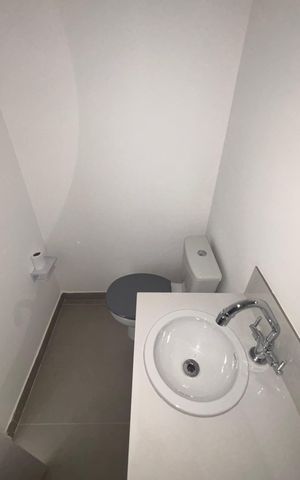 Apartamento para alugar com 62m², 2 quartos e 1 vaga Apartamento para alugar com 62m², 2 quartos e 1 vagaBanheiro