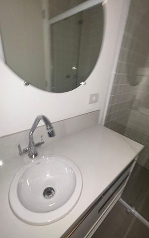 Apartamento para alugar com 62m², 2 quartos e 1 vaga Apartamento para alugar com 62m², 2 quartos e 1 vagaBanheiro
