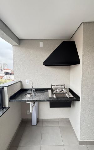 Apartamento à venda com 63m², 2 quartos e 1 vaga Apartamento à venda com 63m², 2 quartos e 1 vagaVaranda