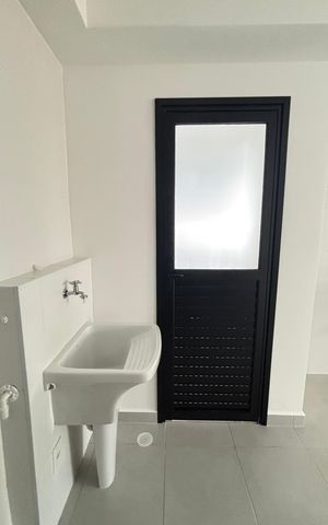 Apartamento à venda com 63m², 2 quartos e 1 vaga Apartamento à venda com 63m², 2 quartos e 1 vagaÁrea de Serviço