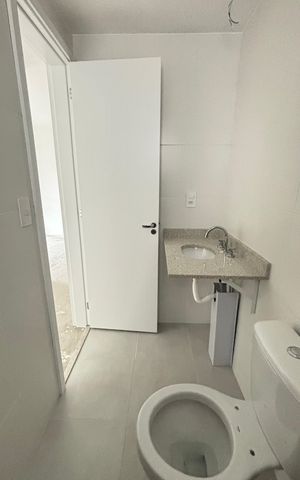 Apartamento à venda com 63m², 2 quartos e 1 vaga Apartamento à venda com 63m², 2 quartos e 1 vagaBanheiro