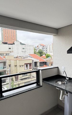 Apartamento à venda com 63m², 2 quartos e 1 vaga Apartamento à venda com 63m², 2 quartos e 1 vagaVaranda