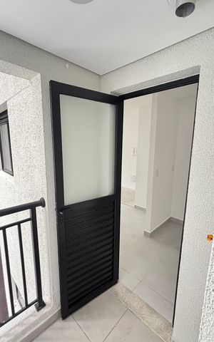 Apartamento à venda com 63m², 2 quartos e 1 vaga Apartamento à venda com 63m², 2 quartos e 1 vagaVaranda