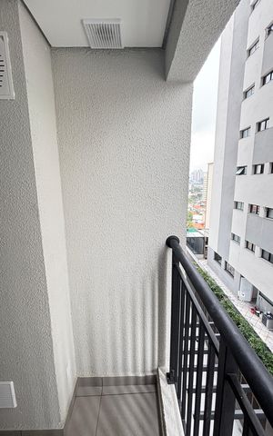 Apartamento à venda com 63m², 2 quartos e 1 vaga Apartamento à venda com 63m², 2 quartos e 1 vagaVaranda