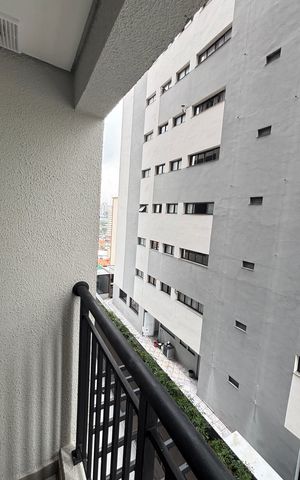 Apartamento à venda com 63m², 2 quartos e 1 vaga Apartamento à venda com 63m², 2 quartos e 1 vagaVaranda