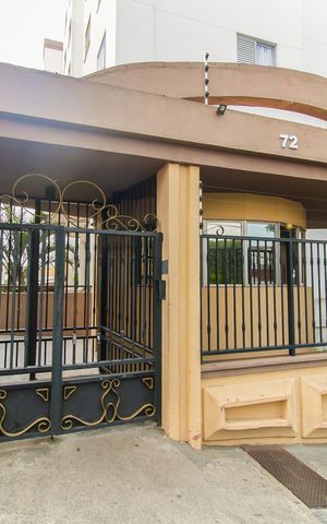 Apartamento à venda com 54m², 3 quartos e 1 vaga Apartamento à venda com 54m², 3 quartos e 1 vagaFachada