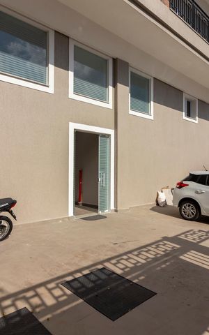 Apartamento à venda com 88m², 2 quartos e sem vaga Apartamento à venda com 88m², 2 quartos e sem vagaFachada do Prédio