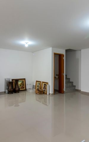 Apartamento à venda com 88m², 2 quartos e sem vaga Apartamento à venda com 88m², 2 quartos e sem vagaSala de Estar