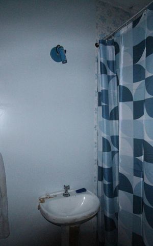 Casa de condomínio à venda com 249m², 3 quartos e 3 vagasBanheiro 1