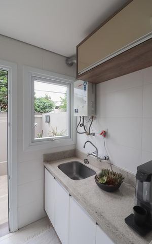 Casa de condomínio à venda com 188m², 3 quartos e 2 vagas Casa de condomínio à venda com 188m², 3 quartos e 2 vagasÁrea de Serviço