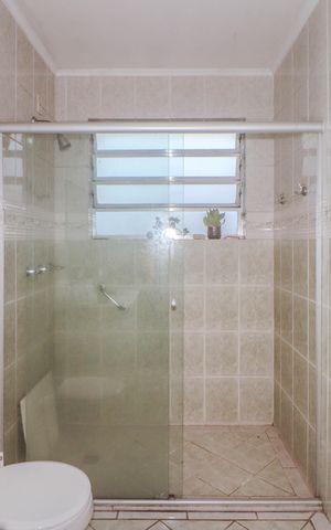 Apartamento à venda com 133m², 3 quartos e 1 vaga Apartamento à venda com 133m², 3 quartos e 1 vagaBanheiro Social