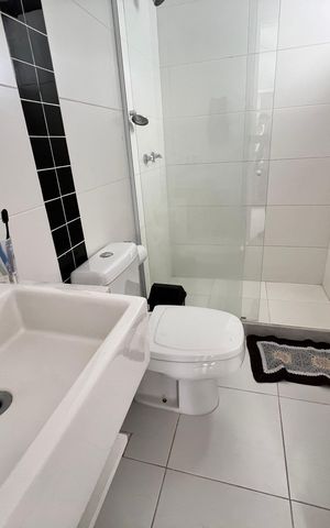Casa de condomínio à venda com 173m², 5 quartos e 2 vagas Casa de condomínio à venda com 173m², 5 quartos e 2 vagasBanheiro Suíte 01