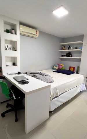 Casa de condomínio à venda com 173m², 5 quartos e 2 vagas Casa de condomínio à venda com 173m², 5 quartos e 2 vagasQuarto 5 - Suíte
