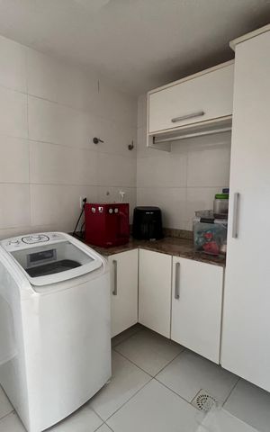 Casa de condomínio à venda com 173m², 5 quartos e 2 vagas Casa de condomínio à venda com 173m², 5 quartos e 2 vagasÁrea de Serviço