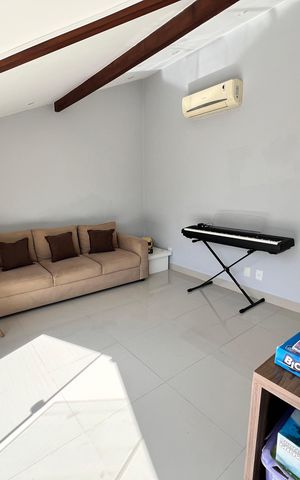 Casa de condomínio à venda com 173m², 5 quartos e 2 vagas Casa de condomínio à venda com 173m², 5 quartos e 2 vagasQuarto 01 Suíte