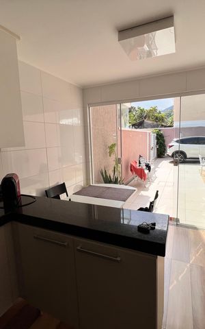 Casa de condomínio à venda com 173m², 5 quartos e 2 vagas Casa de condomínio à venda com 173m², 5 quartos e 2 vagasCozinha