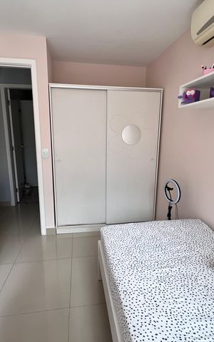 Casa de condomínio à venda com 173m², 5 quartos e 2 vagas Casa de condomínio à venda com 173m², 5 quartos e 2 vagasQuarto 4