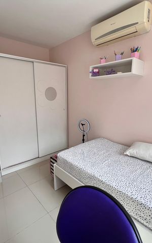 Casa de condomínio à venda com 173m², 5 quartos e 2 vagas Casa de condomínio à venda com 173m², 5 quartos e 2 vagasQuarto 4